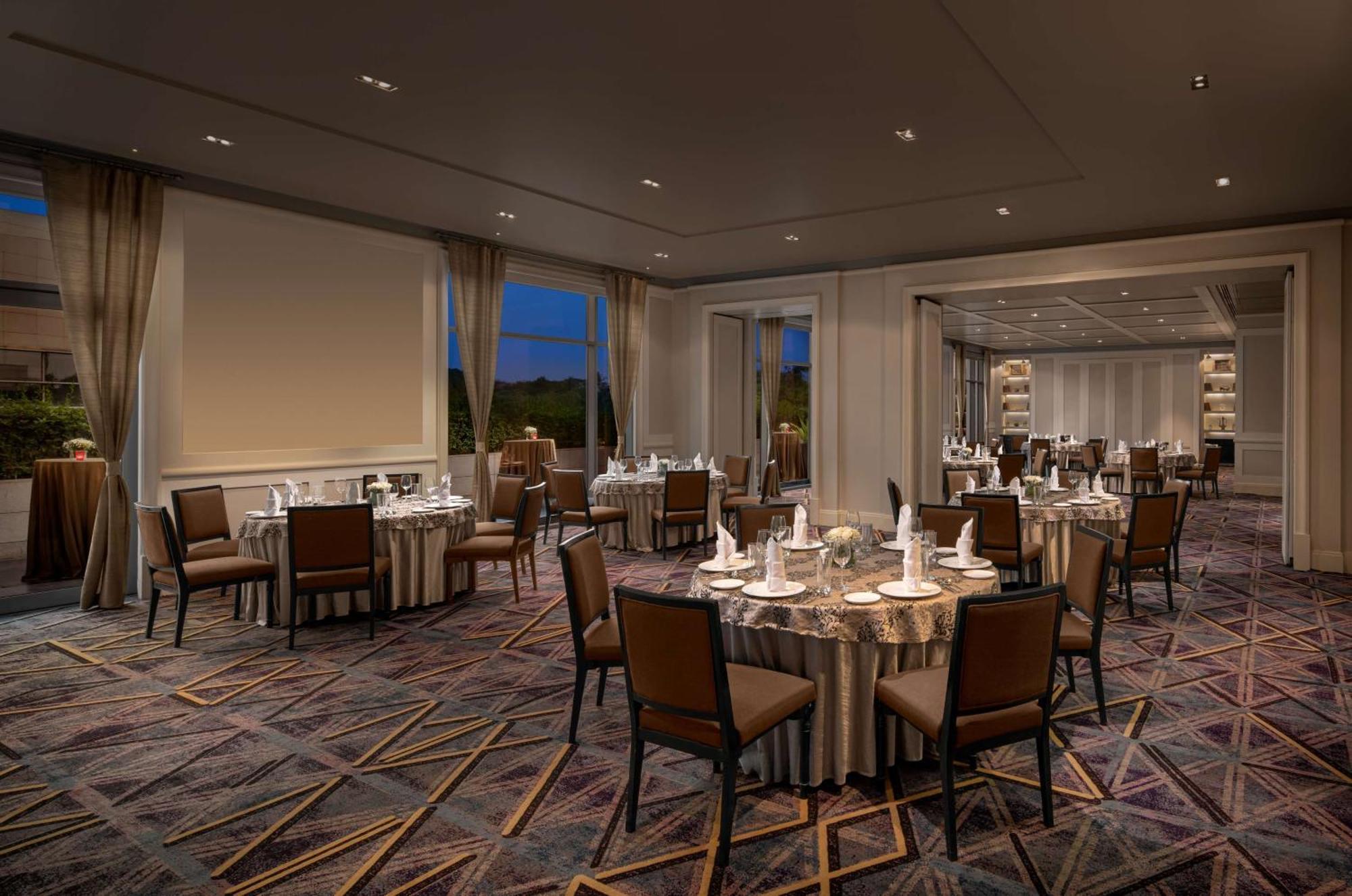 Park Hyatt Hotel 5*