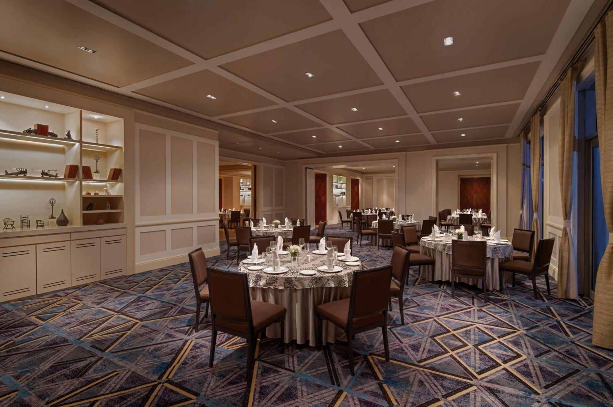 Park Hyatt Hotel 5*